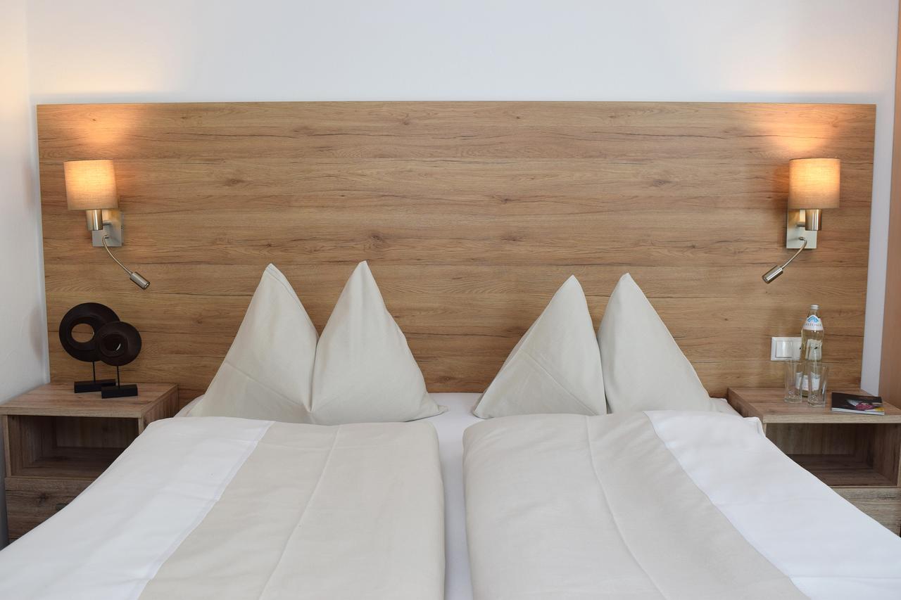 Hotel Kronenhirsch Русбах ам Пас Гшют Екстериор снимка