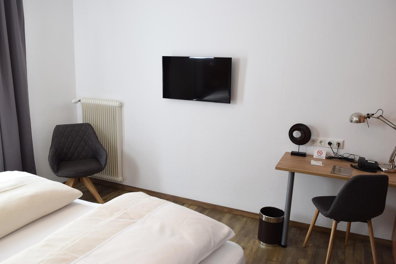 Hotel Kronenhirsch Русбах ам Пас Гшют Екстериор снимка